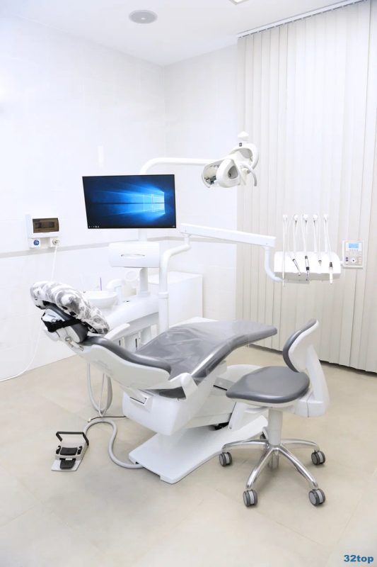 Стоматология DENTALROOM (ДЕНТАЛРУМ) м. Горьковская